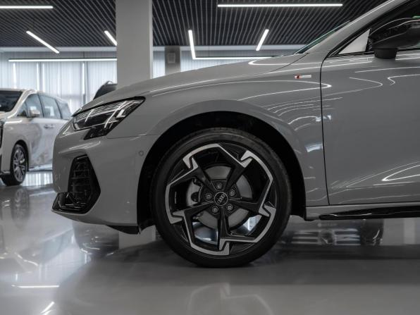 Audi A3 IV (8Y) Рестайлинг с пробегом 2026 года, цена 3 950 000 рублей, 50 км, хэтчбек, Автокод Объявления