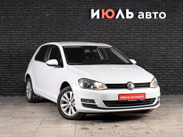 Volkswagen Golf VII с пробегом 2013 года, цена 1 050 000 рублей, 204896 км, хэтчбек, Автокод Объявления