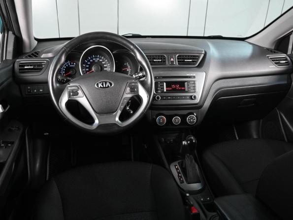 Kia Rio III Рестайлинг с пробегом 2017 года, цена 1 319 000 рублей, 142162 км, седан, Автокод Объявления