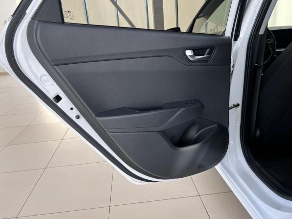 Hyundai Solaris II Рестайлинг с пробегом 2021 года, цена 1 850 000 рублей, 40000 км, седан, Автокод Объявления