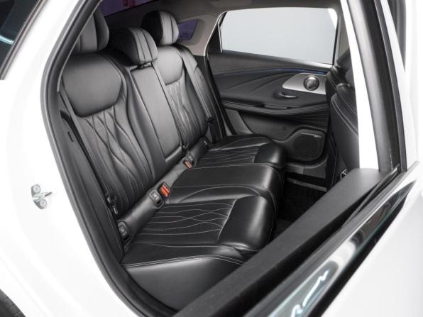 Chery Arrizo 8 с пробегом 2023 года, цена 2 230 000 рублей, 51109 км, седан, Автокод Объявления
