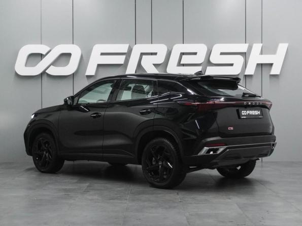Omoda C5 I с пробегом 2023 года, цена 1 987 000 рублей, 27888 км, внедорожник, Автокод Объявления