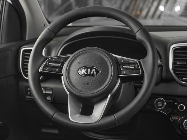 Kia Sportage IV Рестайлинг с пробегом 2018 года, цена 1 849 000 рублей, 136300 км, внедорожник, Автокод Объявления