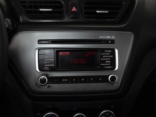 Kia Rio III Рестайлинг с пробегом 2017 года, цена 1 144 000 рублей, 118000 км, седан, Автокод Объявления