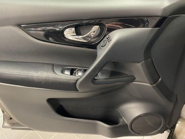 Nissan Qashqai II с пробегом 2014 года, цена 1 360 000 рублей, 94753 км, внедорожник, Автокод Объявления