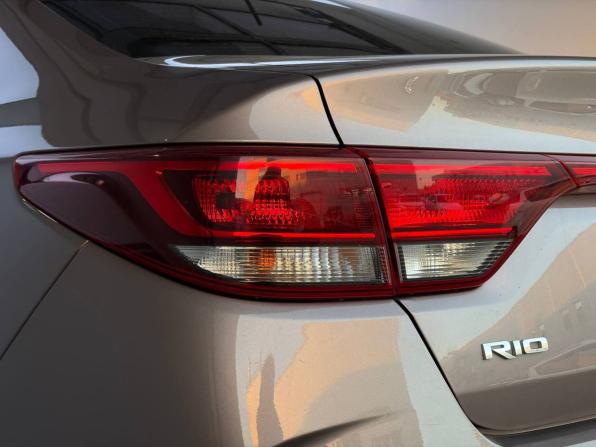Kia Rio IV Рестайлинг с пробегом 2020 года, цена 1 599 000 рублей, 64650 км, седан, Автокод Объявления
