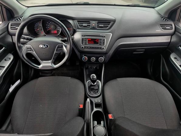 Kia Rio III Рестайлинг с пробегом 2016 года, цена 999 000 рублей, 166553 км, седан, Автокод Объявления