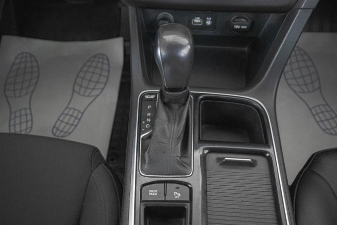 Hyundai Sonata VII (LF) Рестайлинг с пробегом 2018 года, цена 1 449 000 рублей, 175000 км, седан, Автокод Объявления