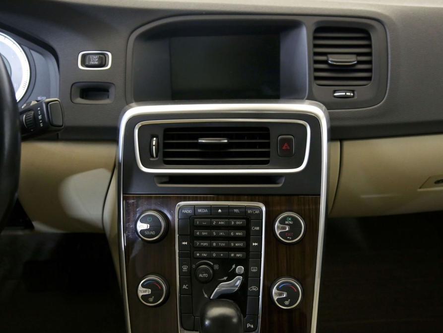 Volvo S60 II Санкт-Петербург  - изображение 16