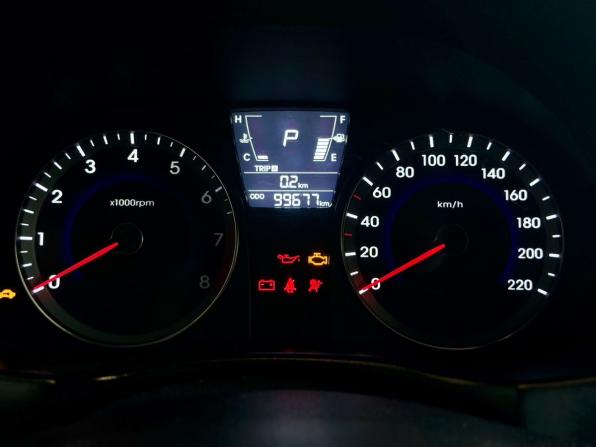 Hyundai Solaris I с пробегом 2011 года, цена 825 000 рублей, 99000 км, хэтчбек, Автокод Объявления