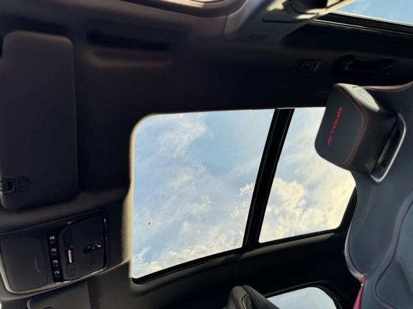 JETOUR DASHING I с пробегом 2023 года, цена 1 790 000 рублей, 40719 км, внедорожник, Автокод Объявления