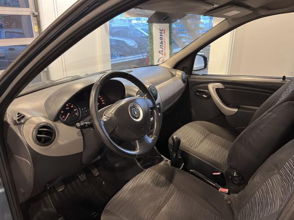 Renault Logan I Рестайлинг с пробегом 2011 года, цена 260 000 рублей, 204463 км, седан, Автокод Объявления