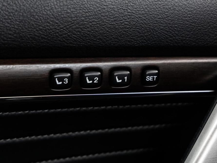 Toyota Land Cruiser 200 Series Рестайлинг 2 Санкт-Петербург  - изображение 24