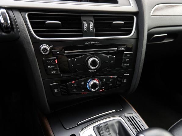 Audi A4 IV (B8) Рестайлинг с пробегом 2014 года, цена 1 200 000 рублей, 200205 км, седан, Автокод Объявления