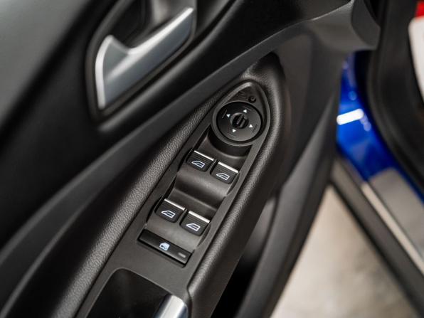 Ford Kuga II Рестайлинг с пробегом 2019 года, цена 1 700 000 рублей, 77953 км, внедорожник, Автокод Объявления