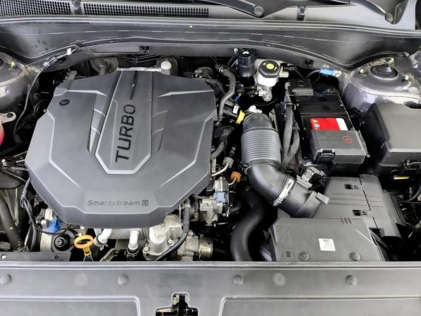 Hyundai Santa Fe IV Рестайлинг с пробегом 2022 года, цена 3 710 000 рублей, 87038 км, внедорожник, Автокод Объявления