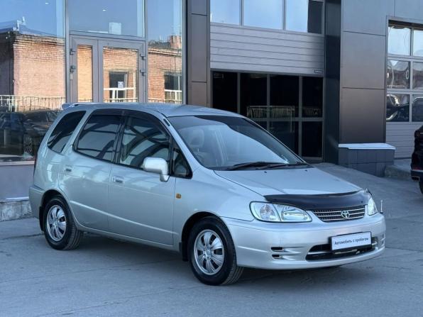 Toyota Corolla Spacio I с пробегом 2000 года, цена 450 000 рублей, 162811 км, компактвэн, Автокод Объявления