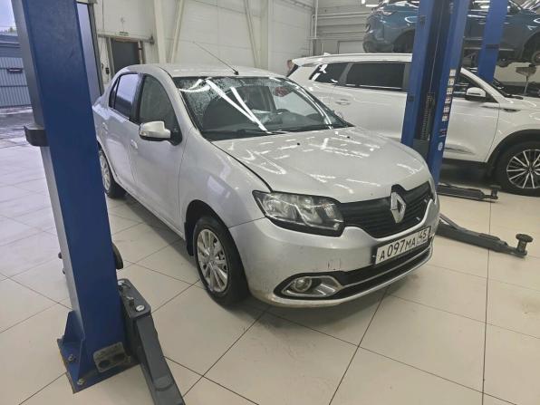 Renault Logan II с пробегом 2015 года, цена 599 000 рублей, 235000 км, седан, Автокод Объявления