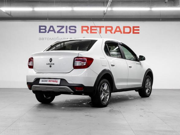 Renault Logan II Рестайлинг с пробегом 2022 года, цена 1 175 000 рублей, 49545 км, седан, Автокод Объявления