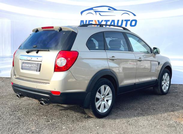Chevrolet Captiva I с пробегом 2008 года, цена 740 000 рублей, 176800 км, внедорожник, Автокод Объявления