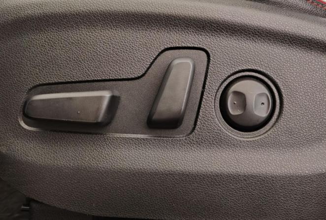 Kia Sportage IV Рестайлинг с пробегом 2018 года, цена 2 190 000 рублей, 123773 км, внедорожник, Автокод Объявления