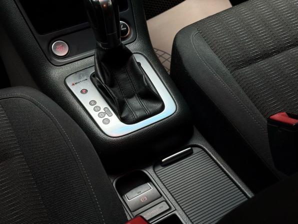 Volkswagen Tiguan I Рестайлинг с пробегом 2013 года, цена 1 599 000 рублей, 174000 км, внедорожник, Автокод Объявления