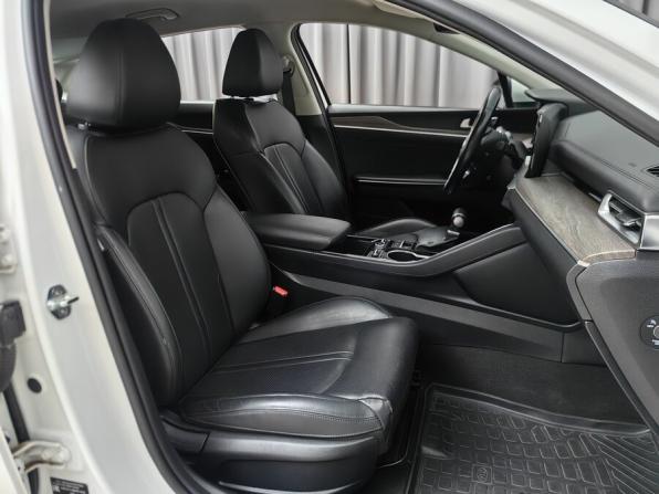 Kia K5 III с пробегом 2021 года, цена 2 300 000 рублей, 60167 км, седан, Автокод Объявления