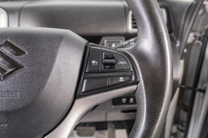Suzuki Solio III с пробегом 2019 года, цена 999 000 рублей, 112500 км, микровэн, Автокод Объявления