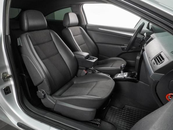 Opel Astra H Рестайлинг с пробегом 2008 года, цена 399 000 рублей, 216158 км, хэтчбек, Автокод Объявления