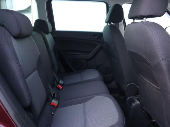 Skoda Yeti I с пробегом 2012 года, цена 1 150 000 рублей, 37284 км, внедорожник, Автокод Объявления