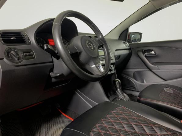 Volkswagen Polo V с пробегом 2012 года, цена 468 000 рублей, 256297 км, седан, Автокод Объявления