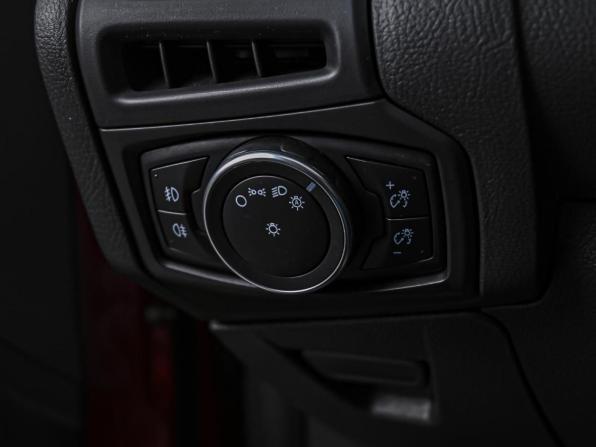 Ford Focus III Рестайлинг с пробегом 2019 года, цена 1 355 000 рублей, 174619 км, хэтчбек, Автокод Объявления