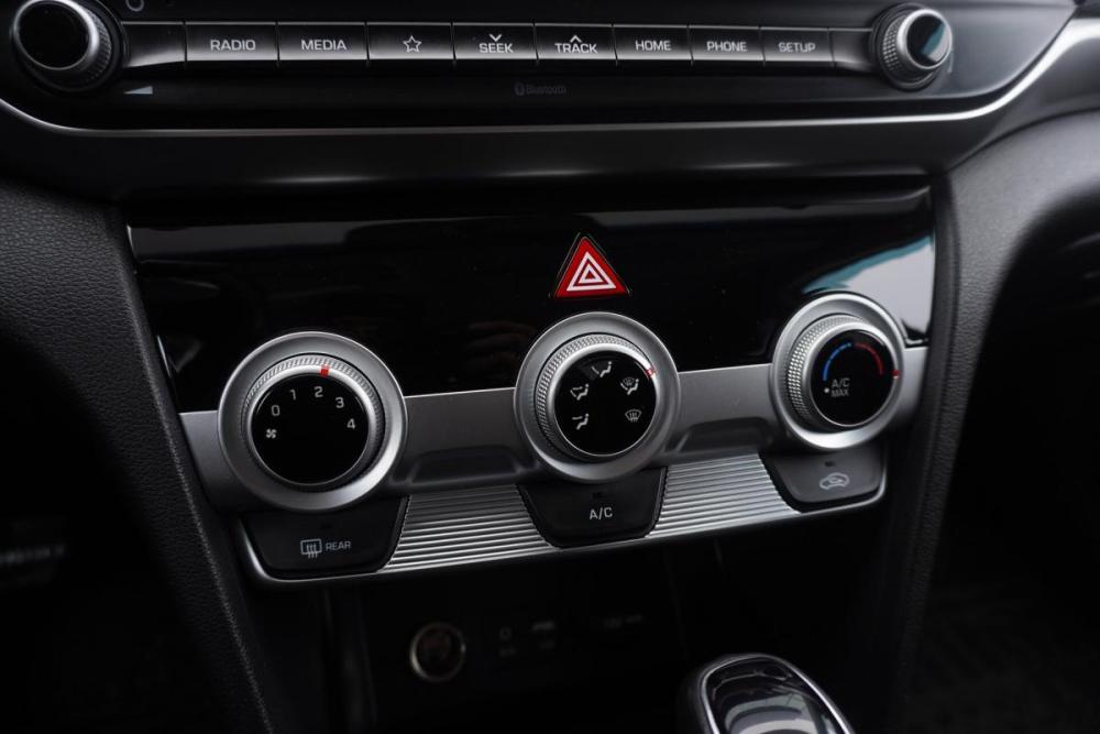 Hyundai Elantra VI (AD) Рестайлинг Ульяновск  - изображение 15