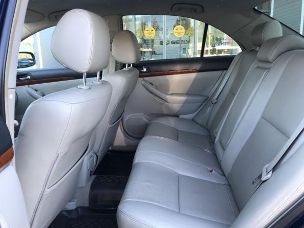 Toyota Avensis II с пробегом 2006 года, цена 670 000 рублей, 294143 км, седан, Автокод Объявления
