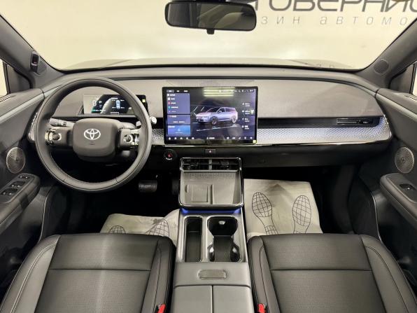 Toyota bZ3X с пробегом 2026 года, цена 4 450 000 рублей, 32 км, внедорожник, Автокод Объявления