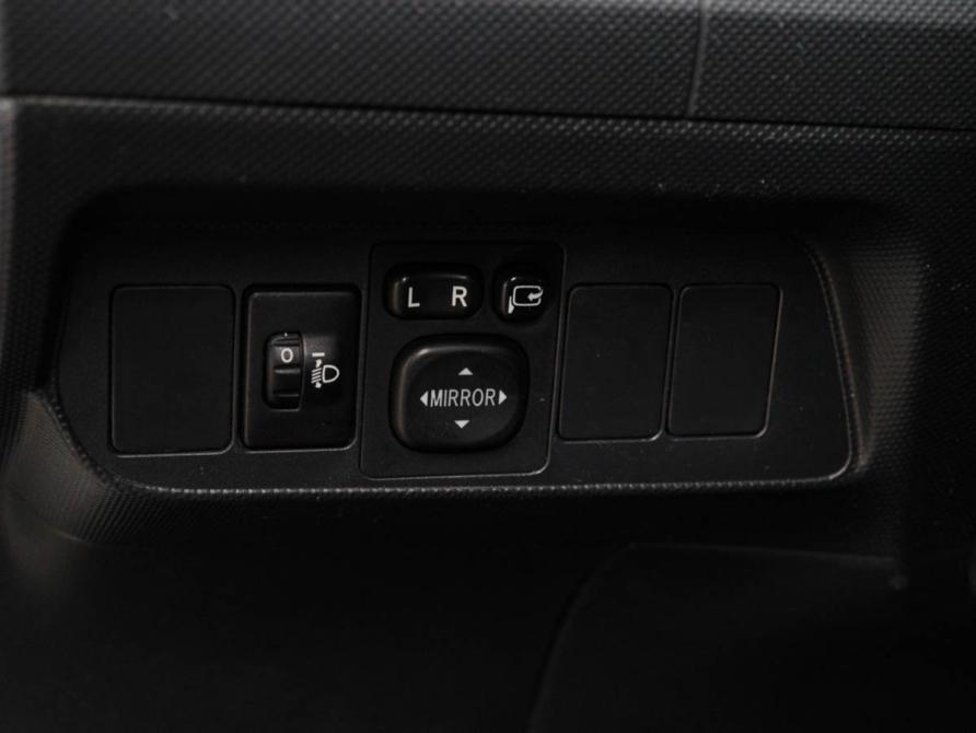 Toyota Auris I Рестайлинг Москва  - изображение 14
