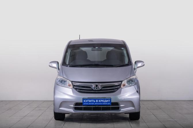 Honda Freed I Рестайлинг с пробегом 2012 года, цена 1 099 000 рублей, 194500 км, компактвэн, Автокод Объявления