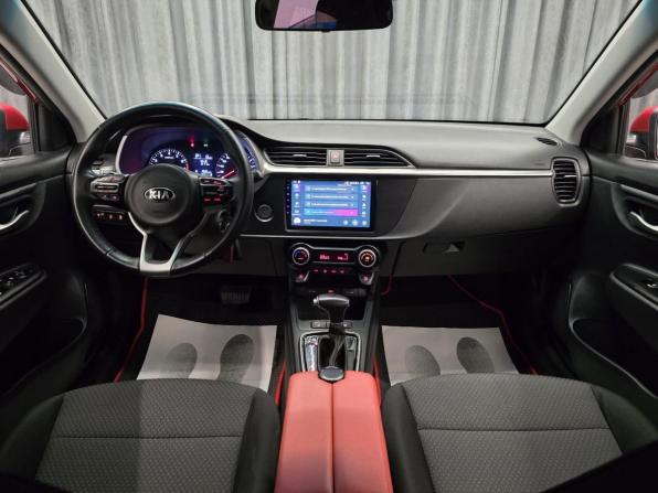 Kia Rio IV Рестайлинг с пробегом 2021 года, цена 1 699 000 рублей, 52000 км, седан, Автокод Объявления