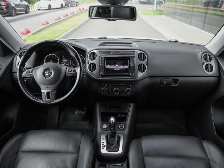 Volkswagen Tiguan I Рестайлинг Санкт-Петербург  - изображение 12