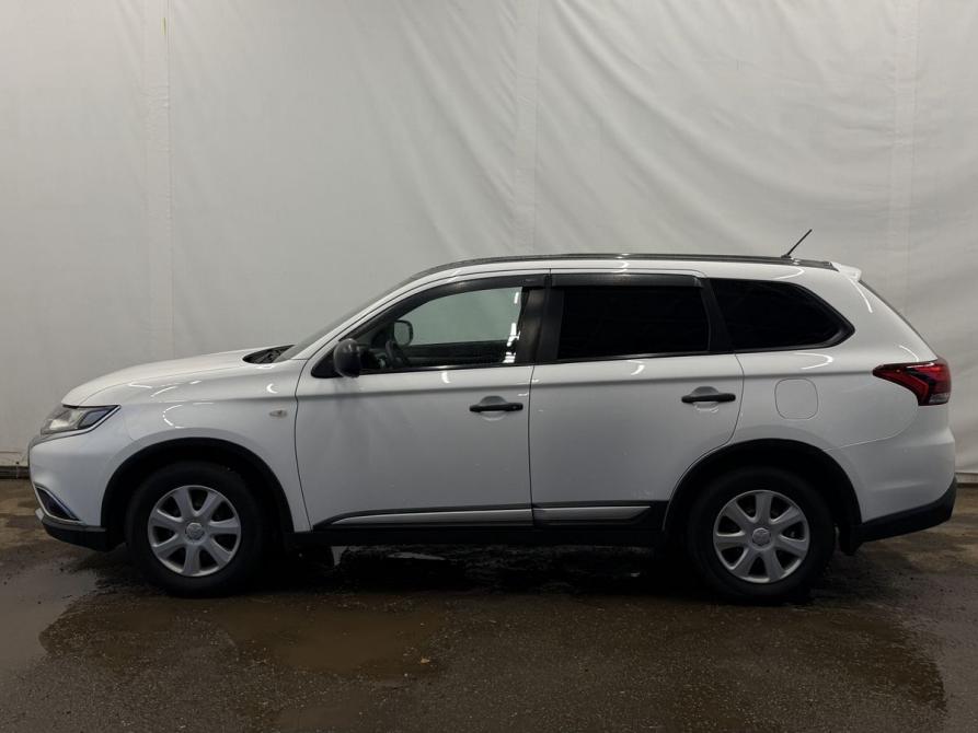 Mitsubishi Outlander III Рестайлинг 2 Псков  - изображение 7