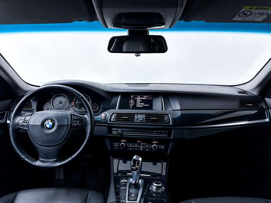 BMW 5 серии VI (F10/F11/F07) Рестайлинг Уфа  - изображение 24