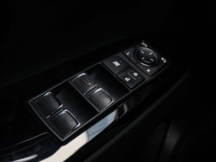 Lexus LX III Рестайлинг 2 Москва  - изображение 39