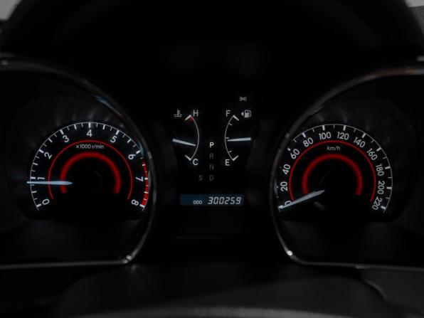 Toyota Highlander II (XU40) Рестайлинг с пробегом 2011 года, цена 1 695 000 рублей, 300256 км, внедорожник, Автокод Объявления