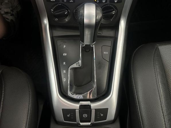 Opel Antara I Рестайлинг с пробегом 2013 года, цена 1 185 000 рублей, 130875 км, внедорожник, Автокод Объявления