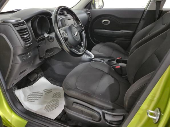 Kia Soul II Рестайлинг с пробегом 2017 года, цена 1 200 000 рублей, 119564 км, хэтчбек, Автокод Объявления
