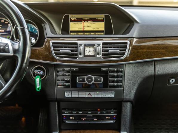 Mercedes-Benz E-Класс IV (W212 S212 C207) Рестайлинг с пробегом 2014 года, цена 1 778 000 рублей, 280561 км, седан, Автокод Объявления
