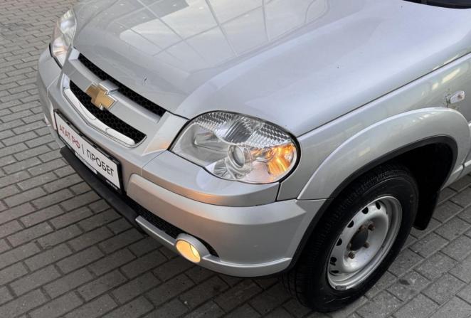 Chevrolet Niva I Рестайлинг с пробегом 2013 года, цена 460 000 рублей, 146656 км, внедорожник, Автокод Объявления
