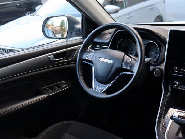 Haval M6 II с пробегом 2024 года, цена 1 900 000 рублей, 55732 км, внедорожник, Автокод Объявления
