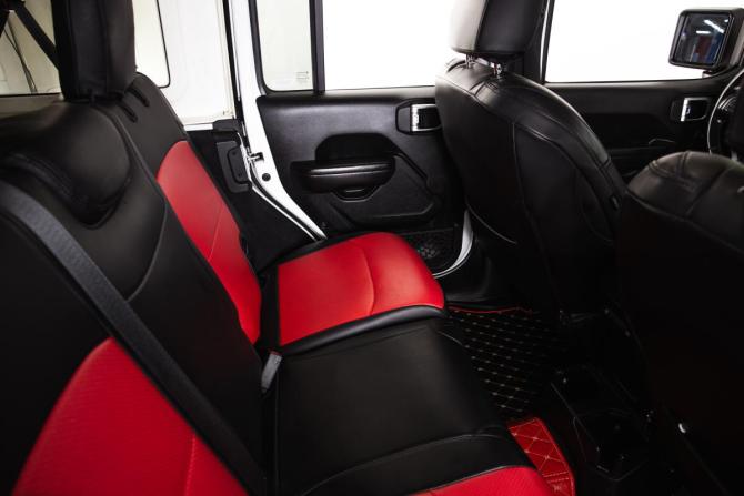 Jeep Wrangler IV (JL) с пробегом 2019 года, цена 3 649 000 рублей, 116306 км, внедорожник, Автокод Объявления