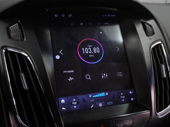 Ford Focus III с пробегом 2014 года, цена 879 000 рублей, 157696 км, хэтчбек, Автокод Объявления